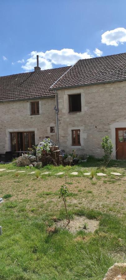Gite Rue Pasteur Is-sur-Tille Exteriör bild